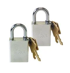 Padlock Roadmaster 302 Key Type, Steel Shackle With Solid Brass Tumbler, With Quick Disconnect Type Lock And Alike Key