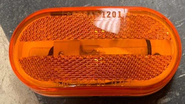 Used PRORAY 1201 - SAE-AP2-03 D.O.T. Replacement Lens for Marker Light - Amber