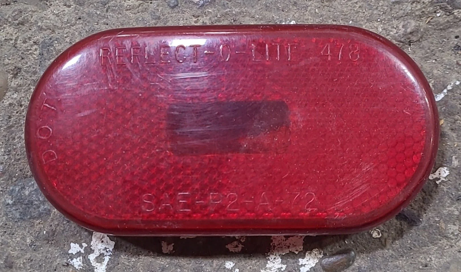 Used Reflect-O-Lite 478 - SAE-P2-A-72 Replacement Lens for Marker Light - Red